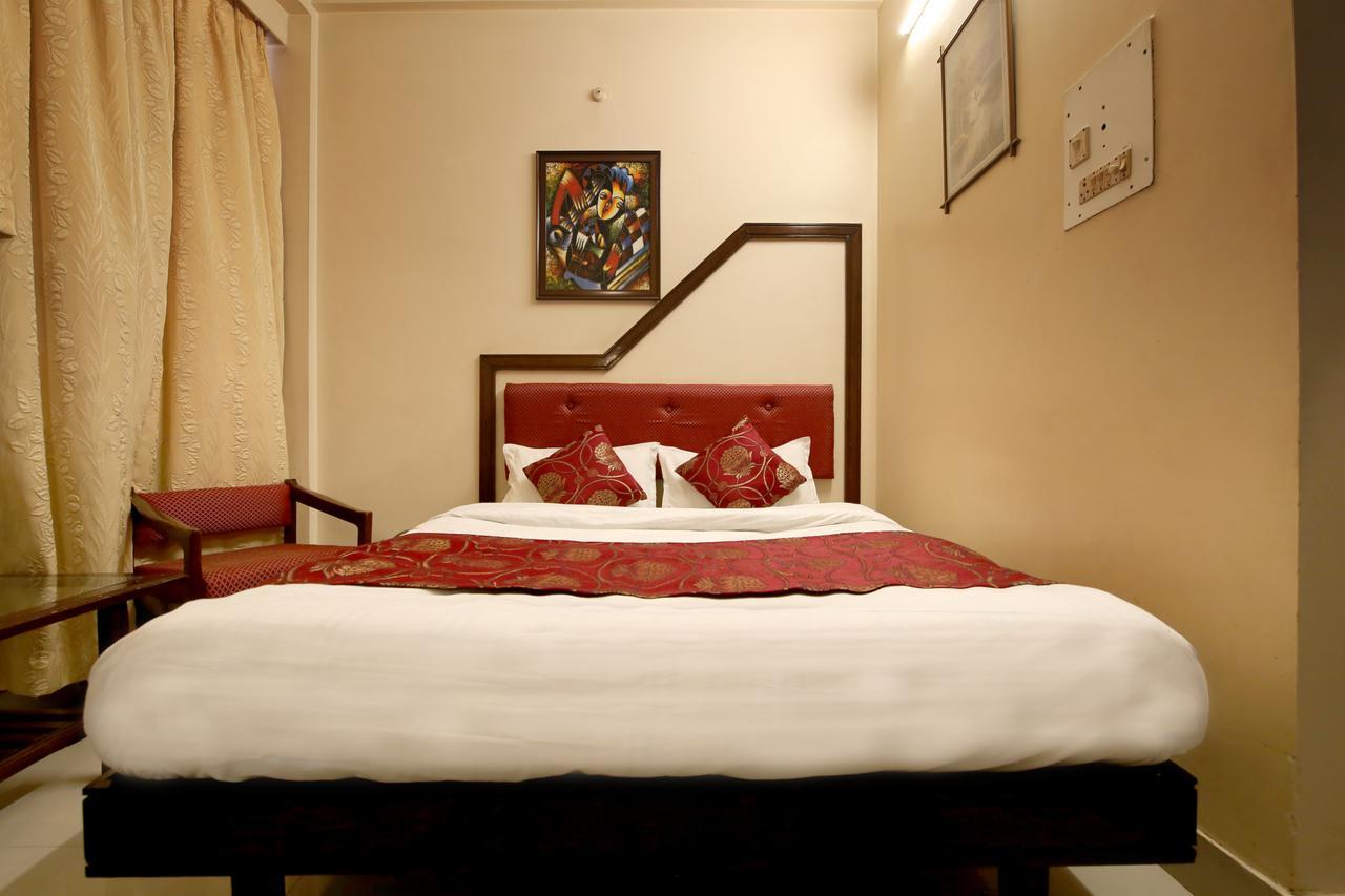 Oyo 9757 Hotel Siddharth Jabalpur Bagian luar foto